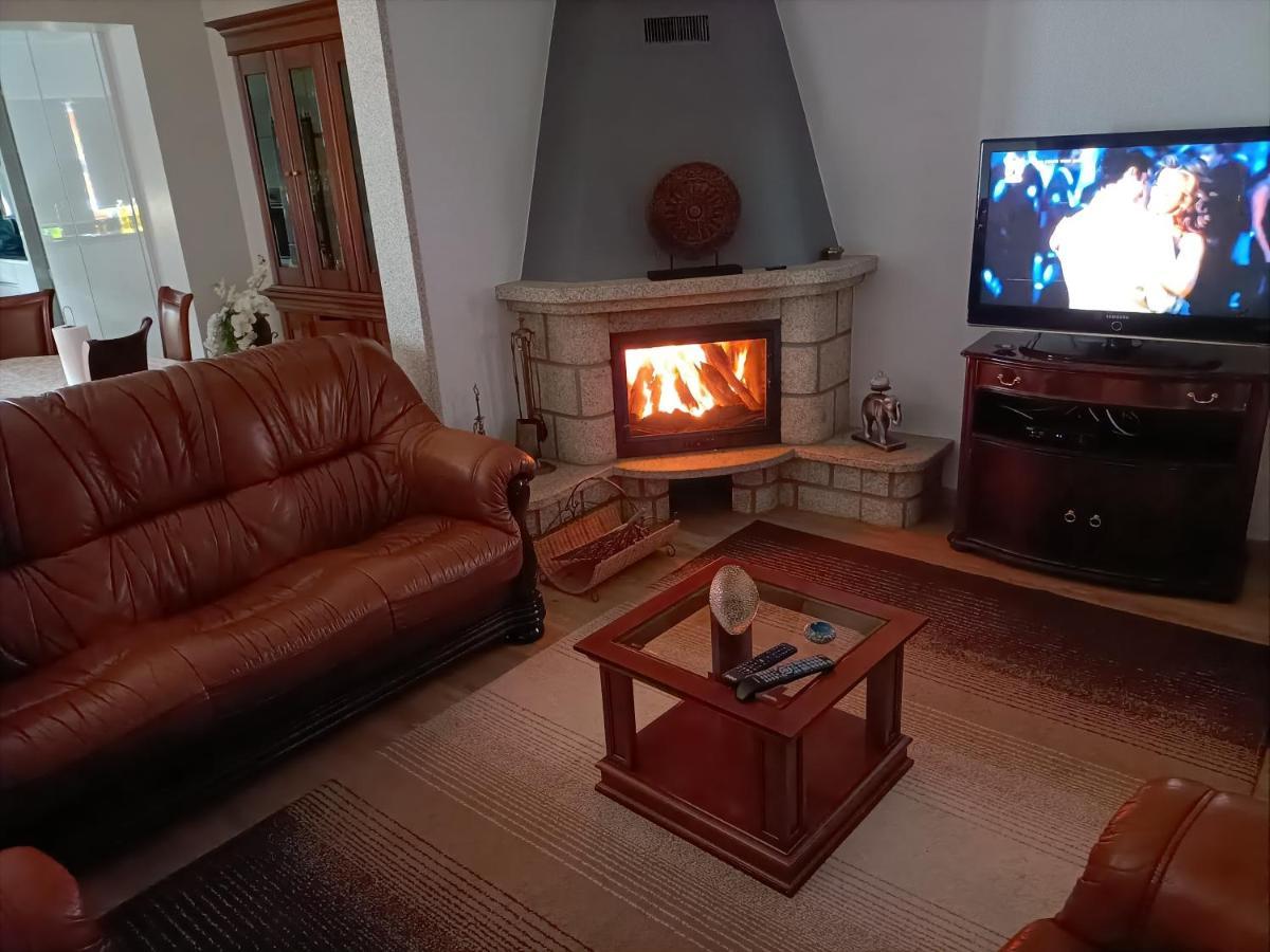 Casa Amarela Da Canicada Vieira do Minho Kültér fotó